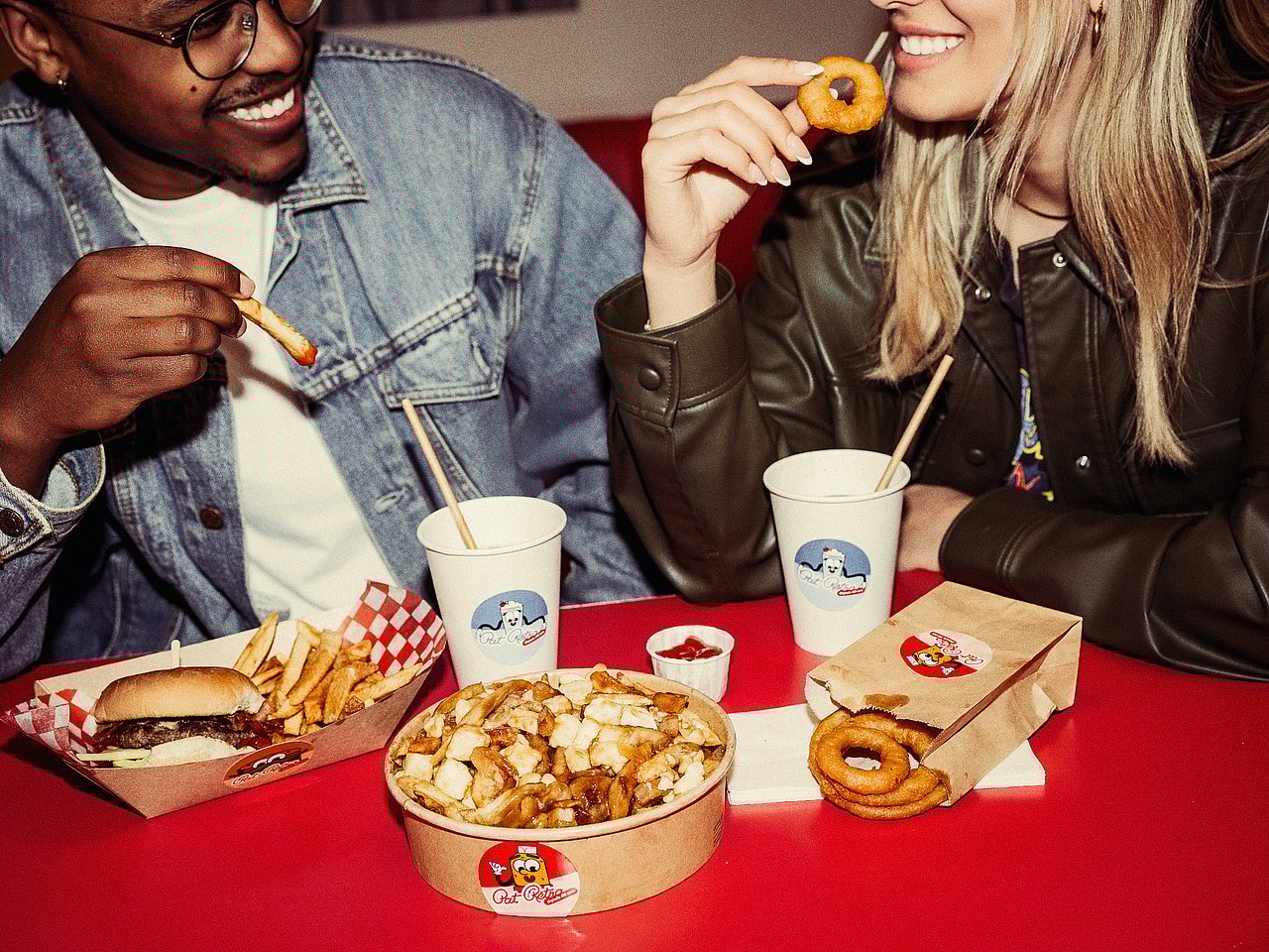 Pat Retro_Studio Session-584_2048x1536_U_100_G10_Flickr  500px