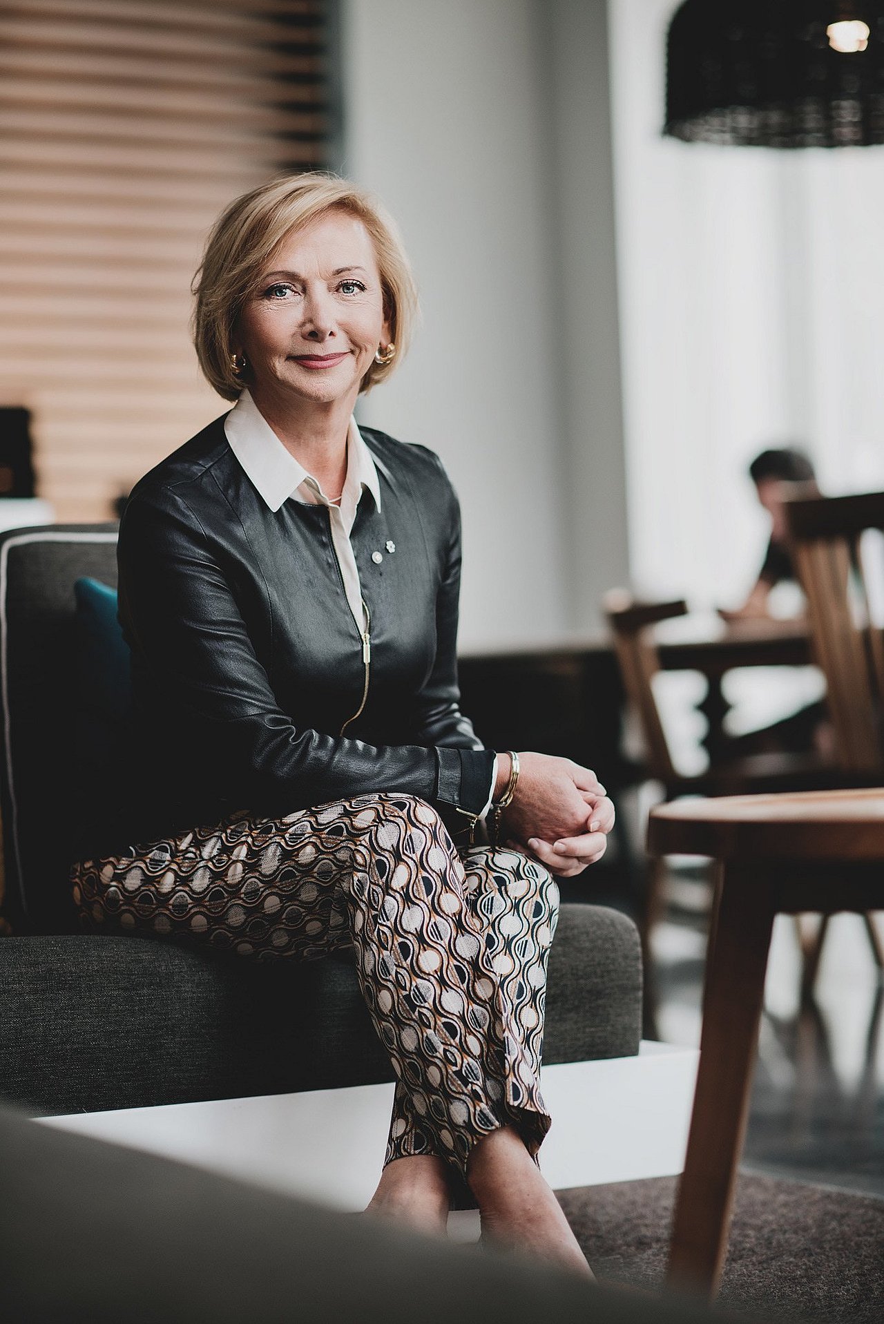 ab2933ae9752bfcd2bc6b6851b35db73_MD5